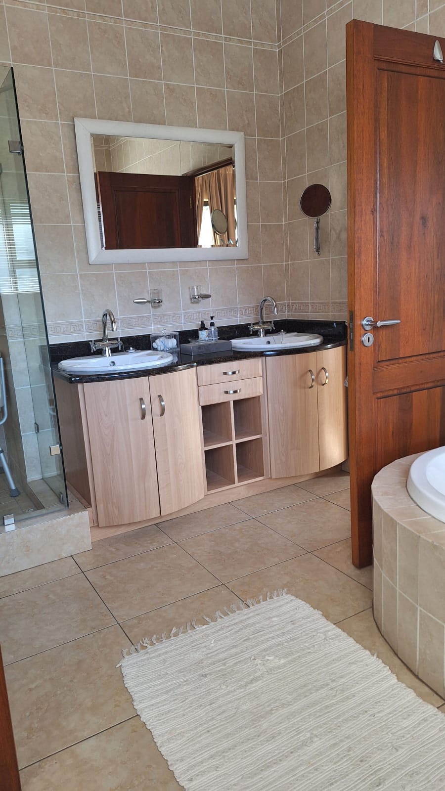 To Let 4 Bedroom Property for Rent in Woodmead Gauteng