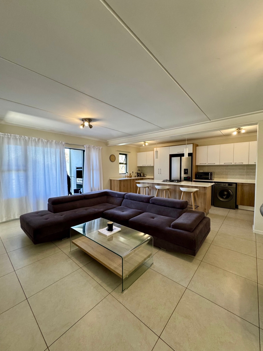 To Let 2 Bedroom Property for Rent in Modderfontein Gauteng