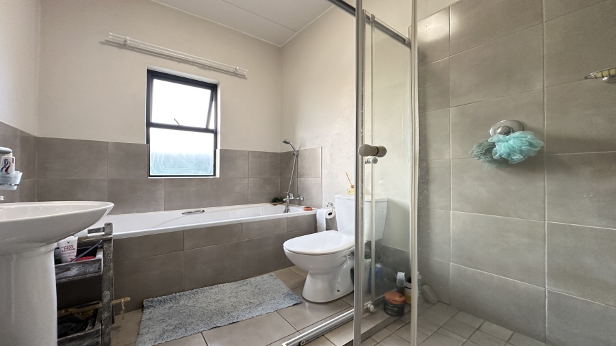 2 Bedroom Property for Sale in Rynfield Gauteng