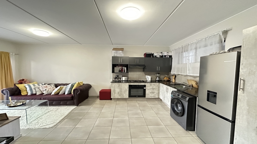 2 Bedroom Property for Sale in Rynfield Gauteng