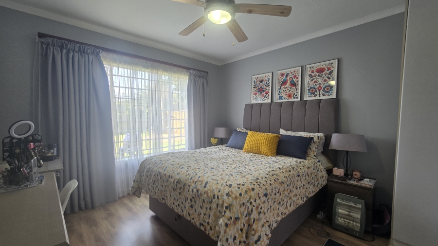 2 Bedroom Property for Sale in The Wilds Gauteng
