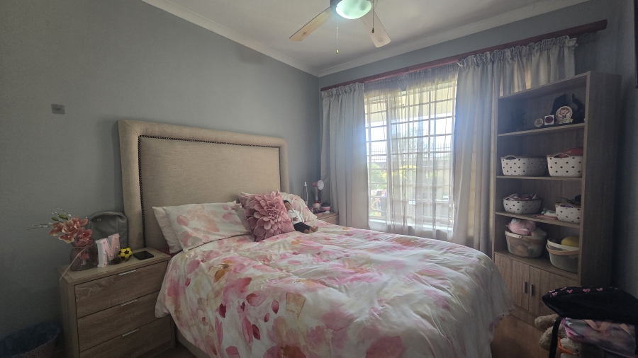 2 Bedroom Property for Sale in The Wilds Gauteng