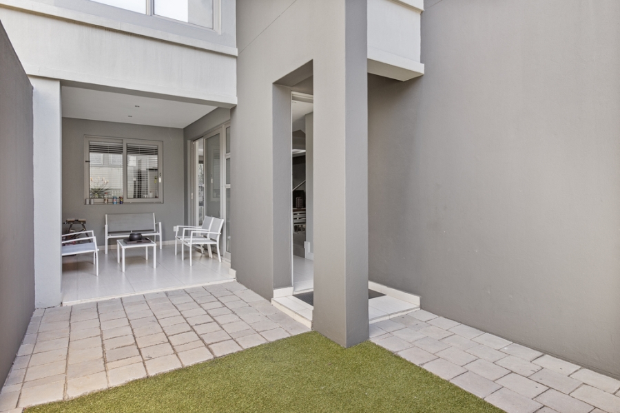 3 Bedroom Property for Sale in Morningside Gauteng