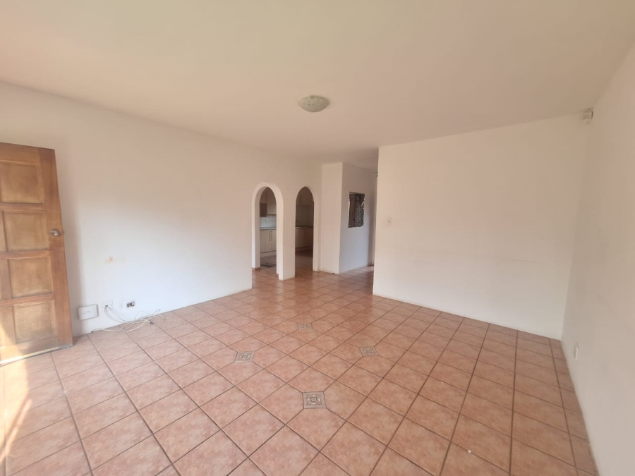 4 Bedroom Property for Sale in Birchleigh Gauteng