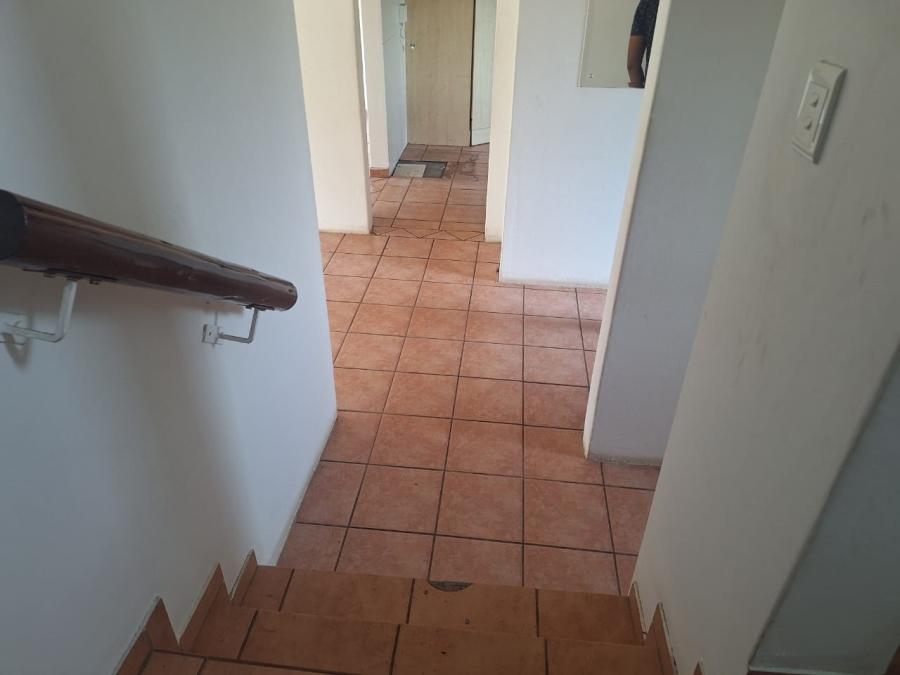 4 Bedroom Property for Sale in Birchleigh Gauteng