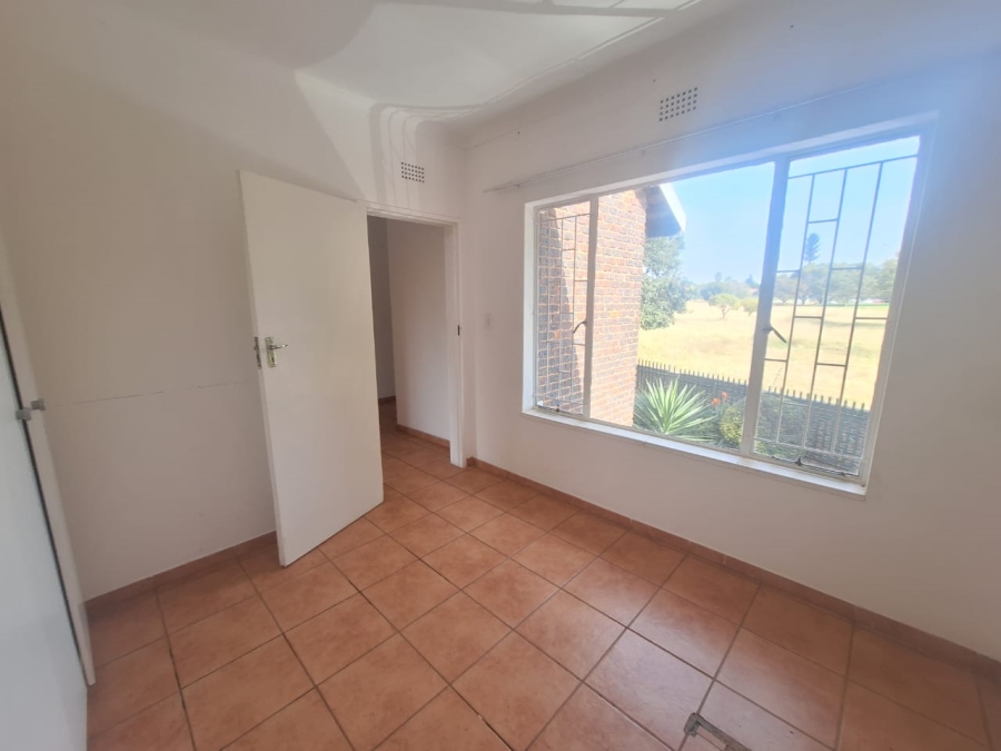 4 Bedroom Property for Sale in Birchleigh Gauteng