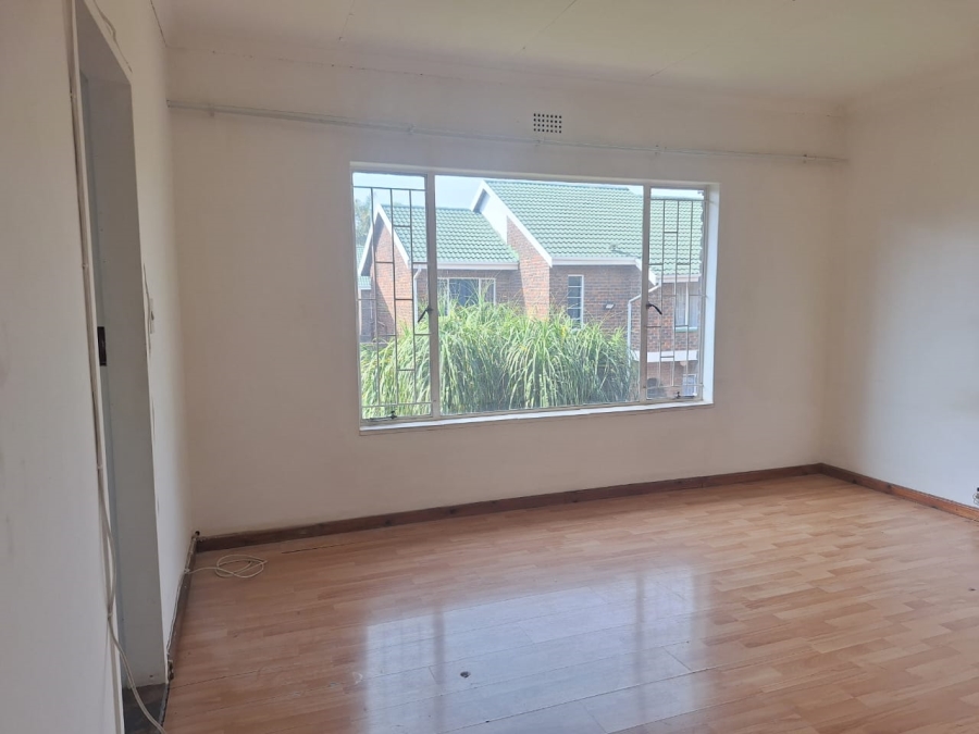 4 Bedroom Property for Sale in Birchleigh Gauteng