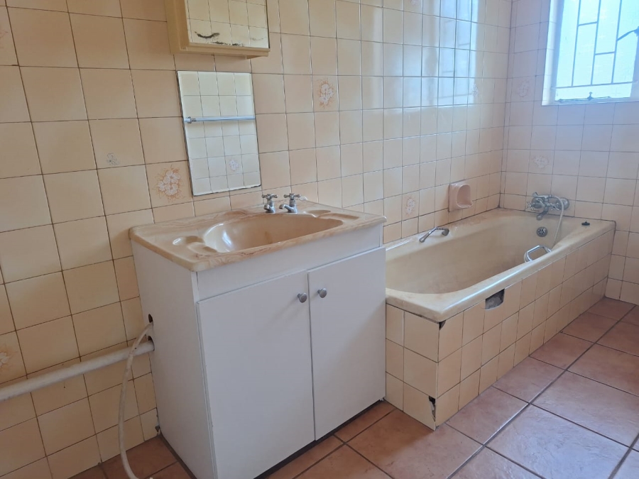 4 Bedroom Property for Sale in Birchleigh Gauteng