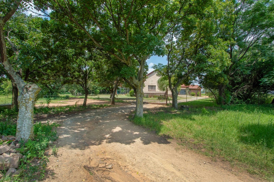 2 Bedroom Property for Sale in Rietfontein Gauteng