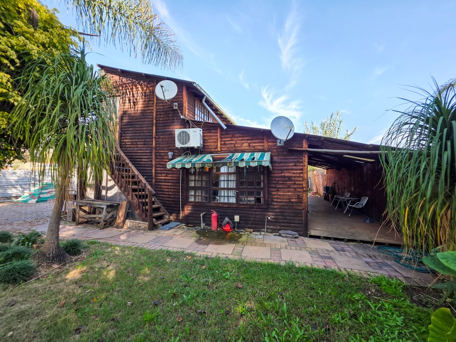 4 Bedroom Property for Sale in Rietfontein Gauteng