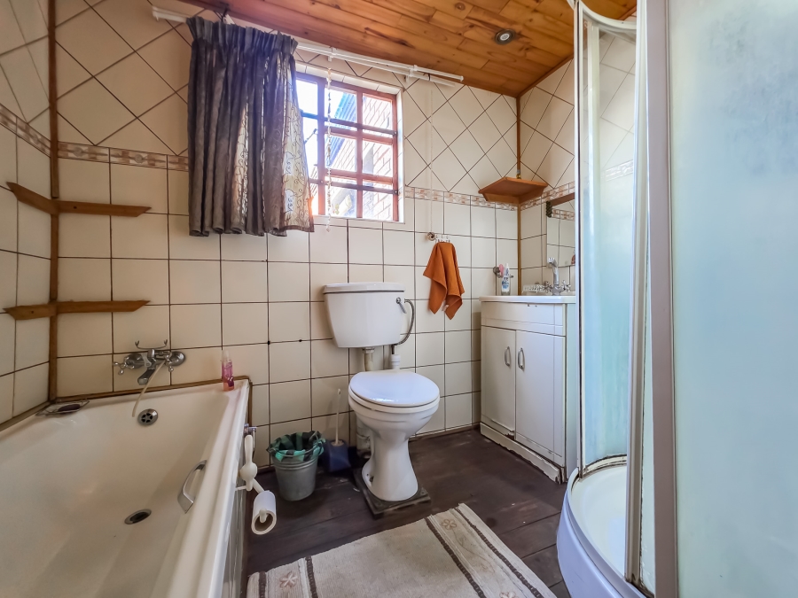 4 Bedroom Property for Sale in Rietfontein Gauteng