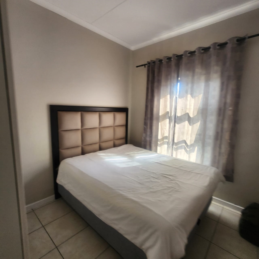 2 Bedroom Property for Sale in Grand Central Gauteng
