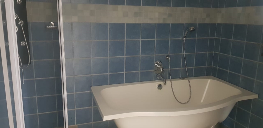 3 Bedroom Property for Sale in Featherbrooke Estate Gauteng