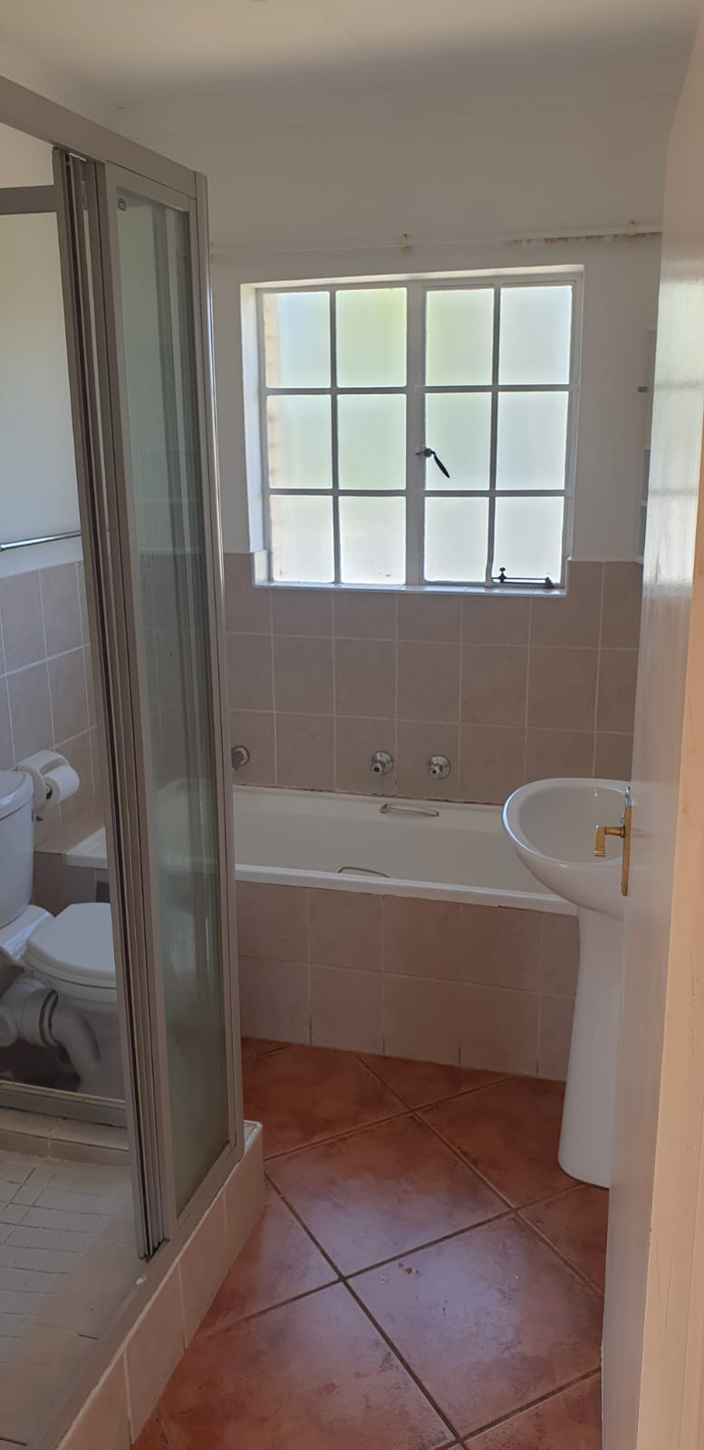 2 Bedroom Property for Sale in Helikonpark Gauteng