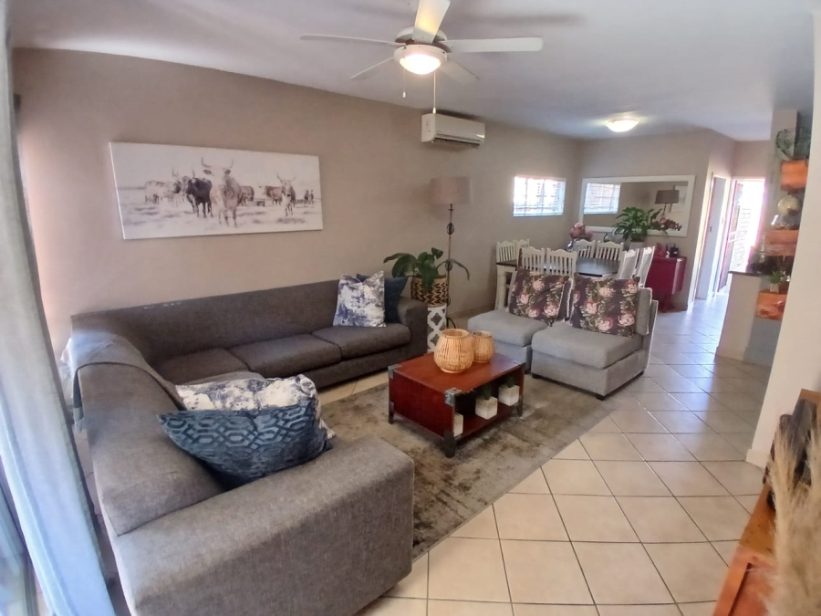 To Let 3 Bedroom Property for Rent in Sinoville Gauteng