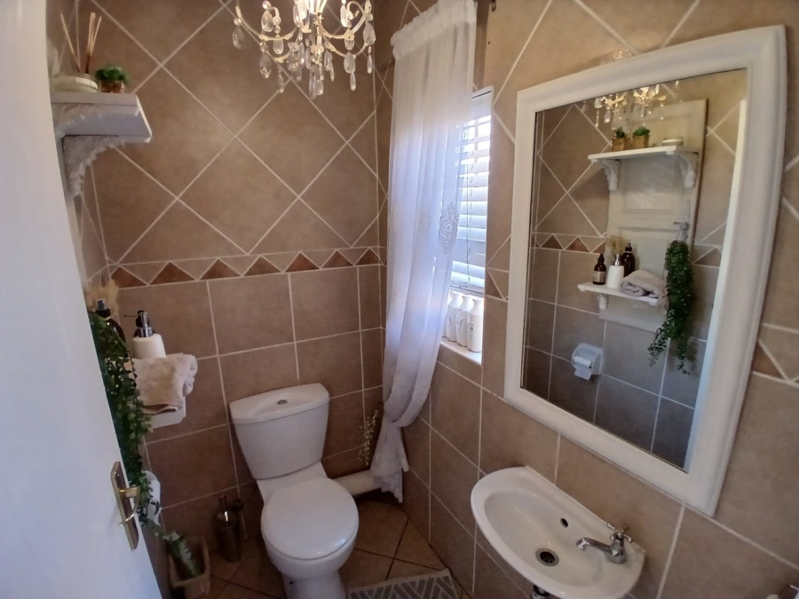To Let 3 Bedroom Property for Rent in Sinoville Gauteng