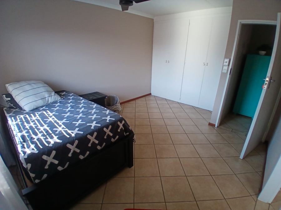 To Let 3 Bedroom Property for Rent in Sinoville Gauteng