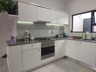 2 Bedroom Property for Sale in Waterfall Gauteng
