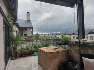 2 Bedroom Property for Sale in Waterfall Gauteng