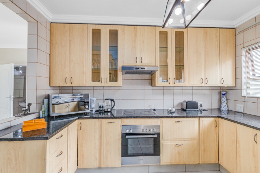 To Let 3 Bedroom Property for Rent in Kyalami Estates Gauteng