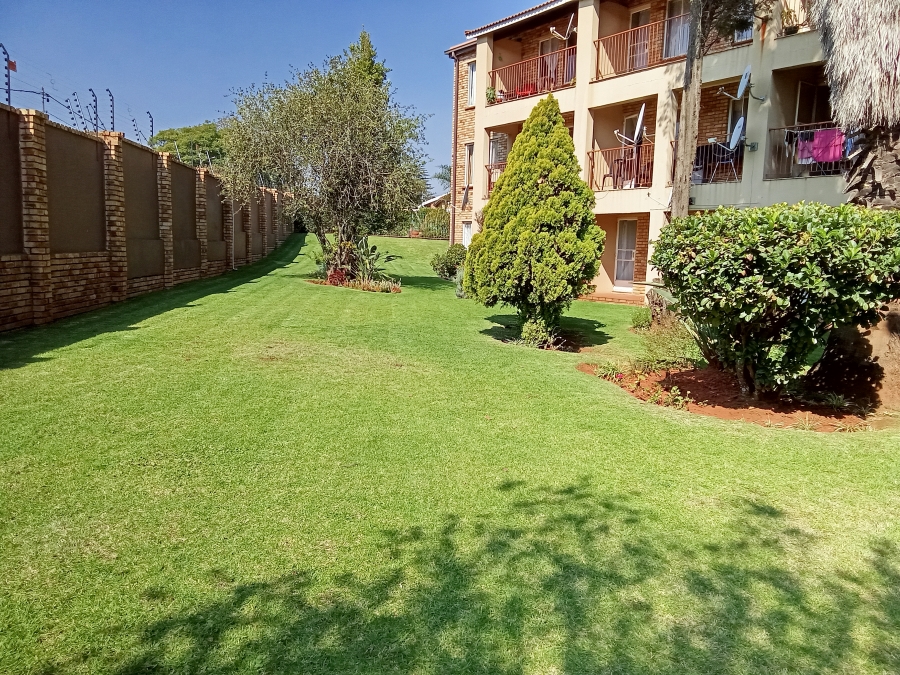 2 Bedroom Property for Sale in Horison Gauteng