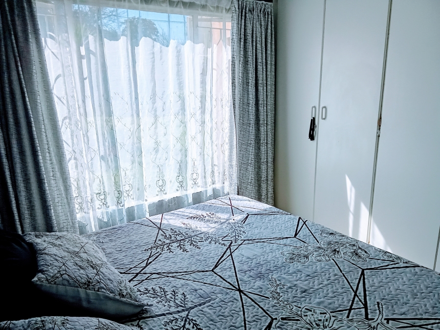 2 Bedroom Property for Sale in Horison Gauteng