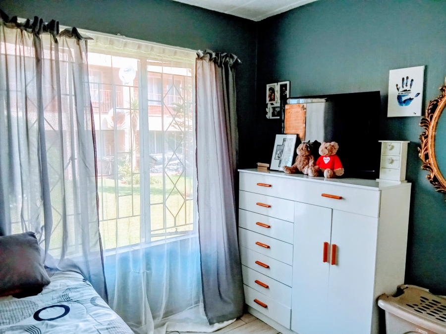 2 Bedroom Property for Sale in Horison Gauteng