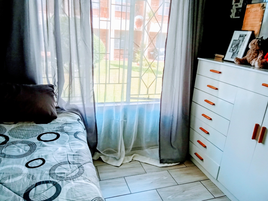2 Bedroom Property for Sale in Horison Gauteng