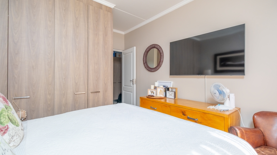 2 Bedroom Property for Sale in North Riding AH Gauteng