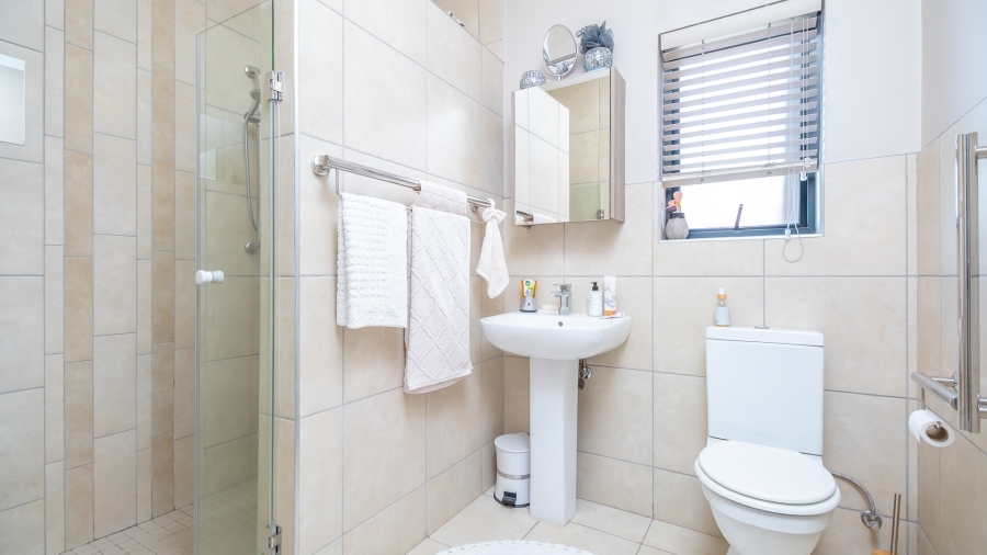 2 Bedroom Property for Sale in North Riding AH Gauteng