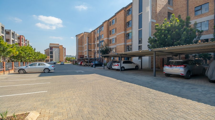 2 Bedroom Property for Sale in North Riding AH Gauteng