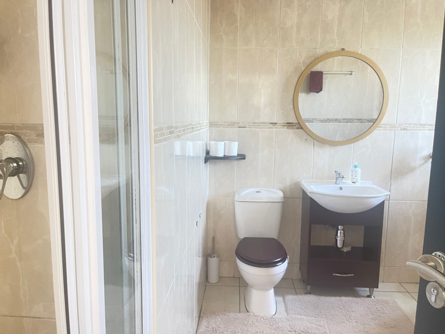 To Let 3 Bedroom Property for Rent in Thatchfield Estate Gauteng