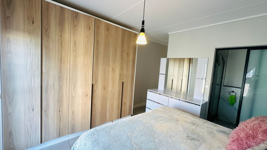 3 Bedroom Property for Sale in Waterfall Gauteng