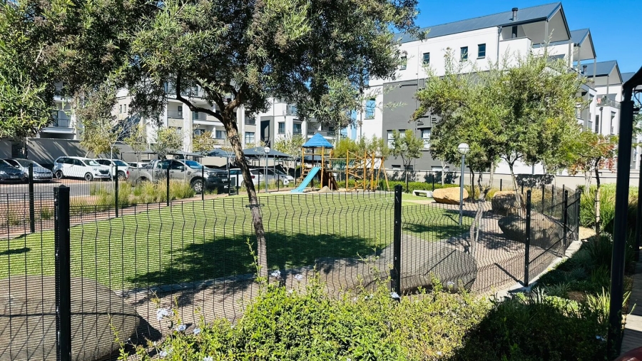 3 Bedroom Property for Sale in Waterfall Gauteng