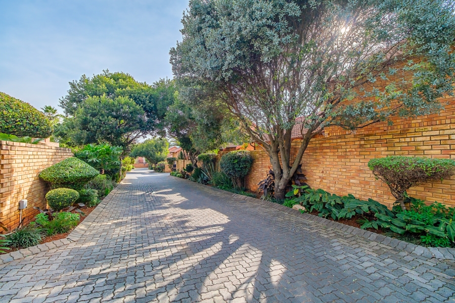 3 Bedroom Property for Sale in Fairland Gauteng