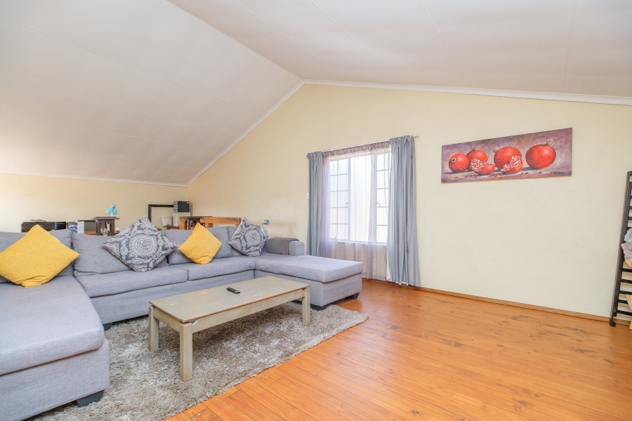 3 Bedroom Property for Sale in Fairland Gauteng