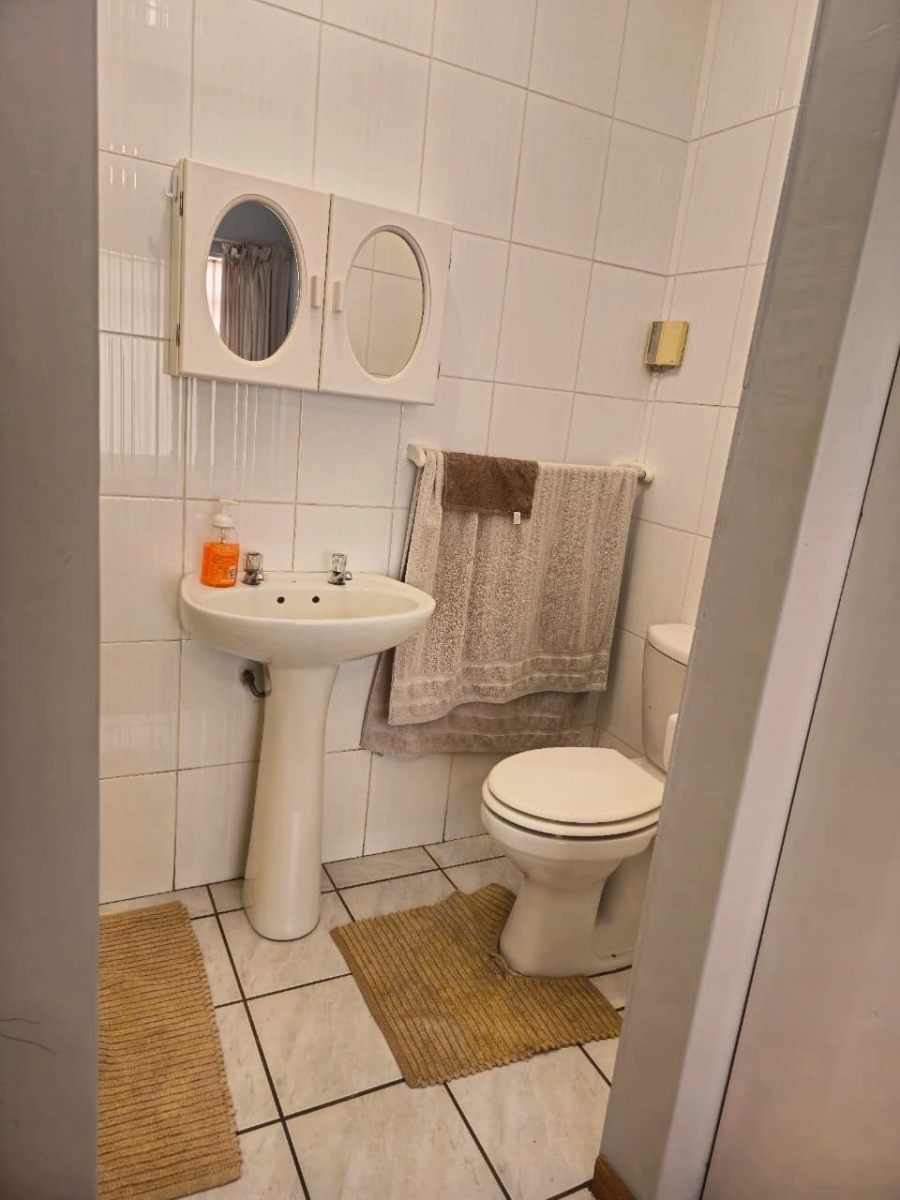 4 Bedroom Property for Sale in Falcon Ridge Gauteng