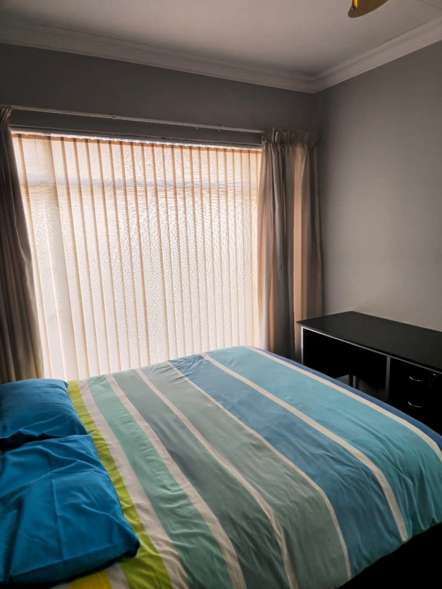 4 Bedroom Property for Sale in Falcon Ridge Gauteng