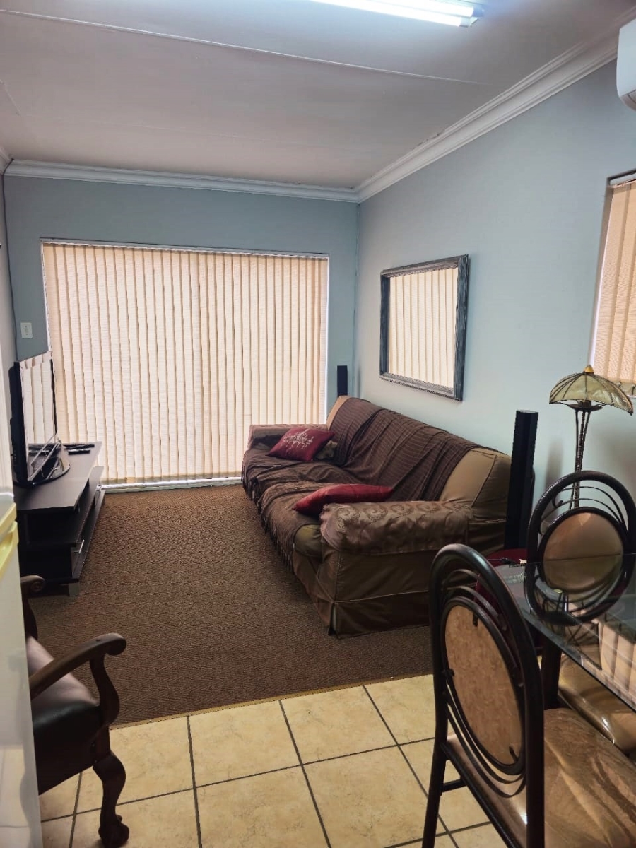 4 Bedroom Property for Sale in Falcon Ridge Gauteng