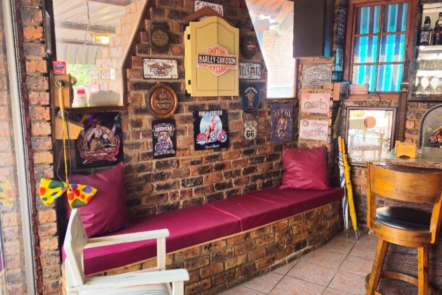 4 Bedroom Property for Sale in Falcon Ridge Gauteng