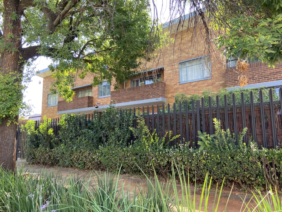 To Let 0 Bedroom Property for Rent in Linden Gauteng