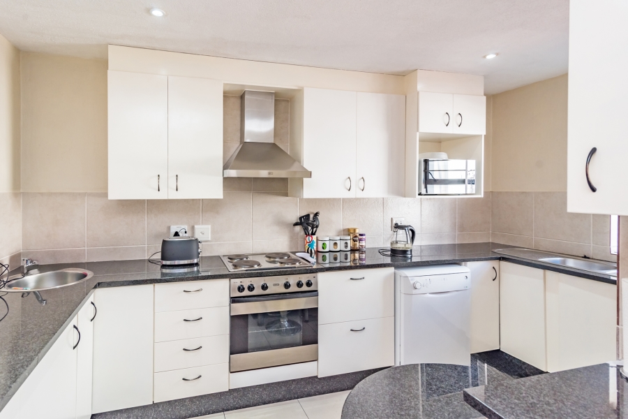 3 Bedroom Property for Sale in Savoy Estate Gauteng