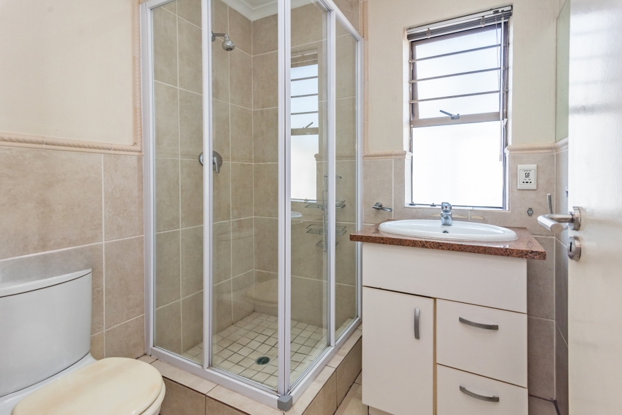 3 Bedroom Property for Sale in Savoy Estate Gauteng