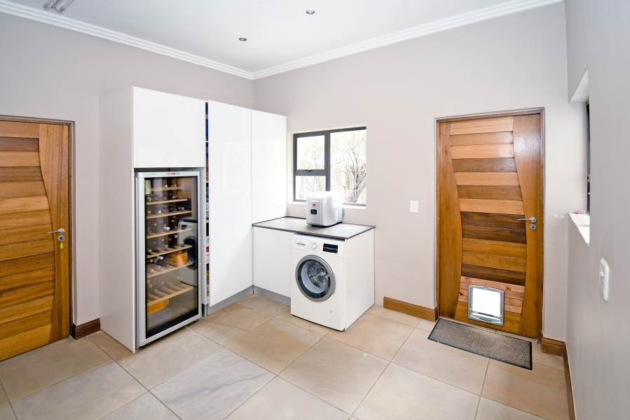 4 Bedroom Property for Sale in Waterfall Country Village Gauteng