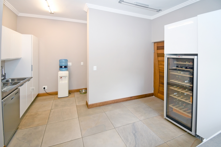 4 Bedroom Property for Sale in Waterfall Country Village Gauteng