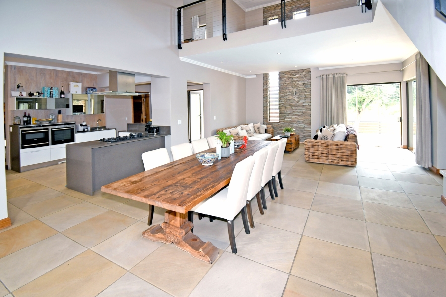 4 Bedroom Property for Sale in Waterfall Country Village Gauteng