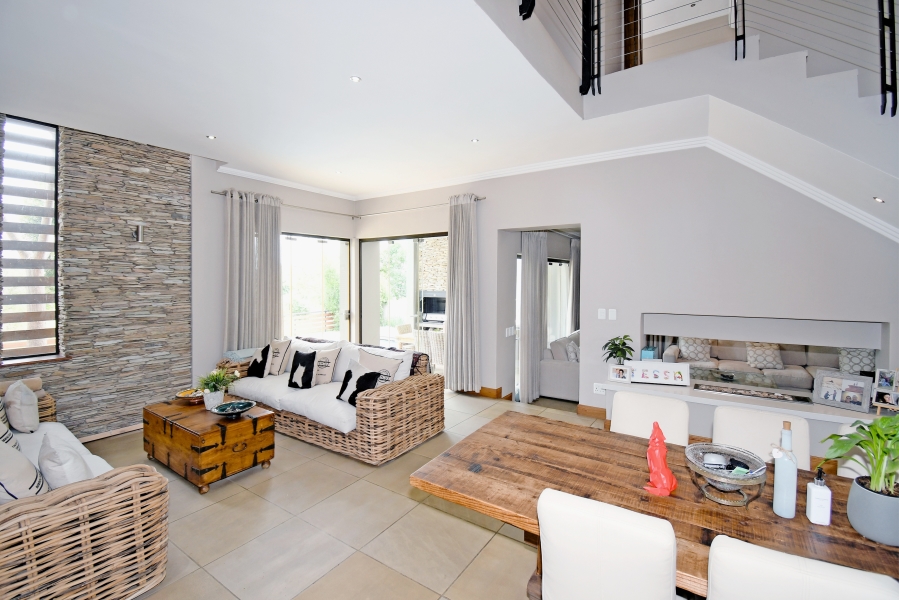 4 Bedroom Property for Sale in Waterfall Country Village Gauteng