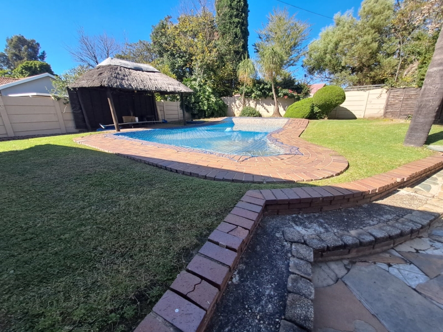 3 Bedroom Property for Sale in Weltevreden Park Gauteng