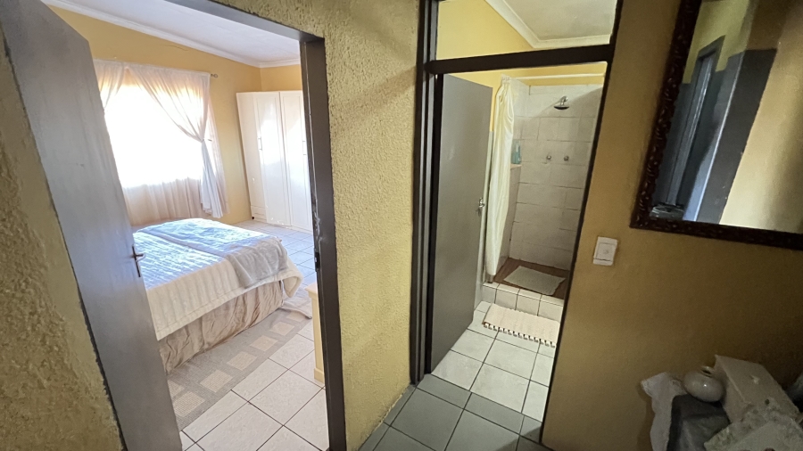 4 Bedroom Property for Sale in Krugersdorp West Gauteng