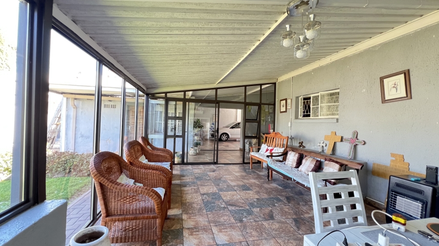 4 Bedroom Property for Sale in Krugersdorp West Gauteng